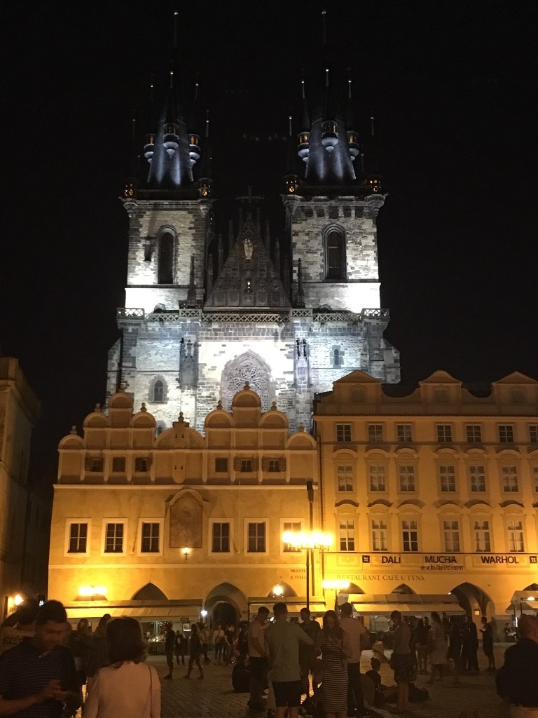 5C68EF82-13D8-4751-BBFF-E6B88B29B624